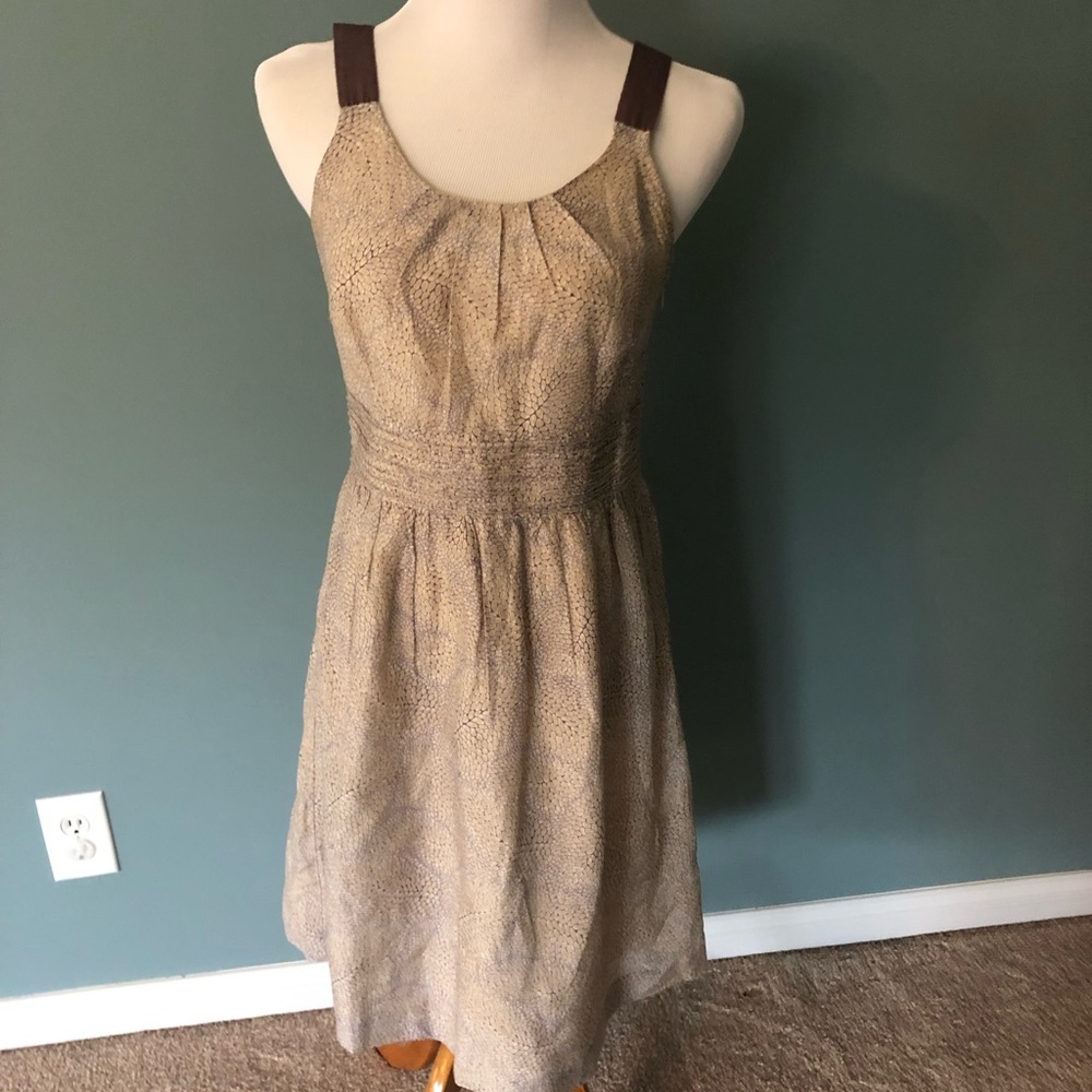 Ann Taylor LOFT floral suns dress with pockets